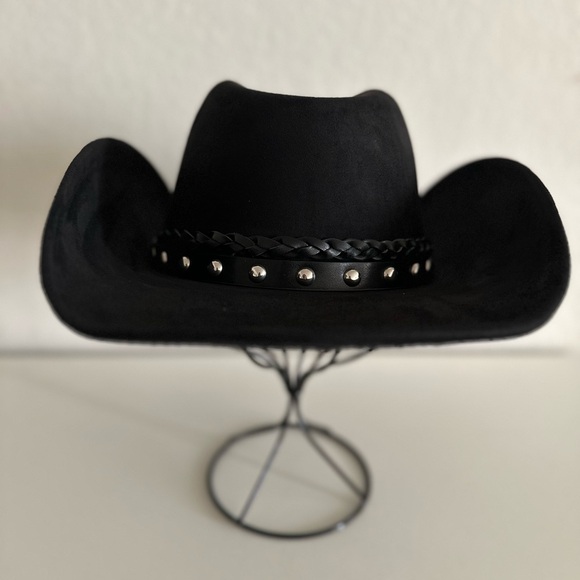 Black Studded Cowboy Hat - Picture 4 of 7